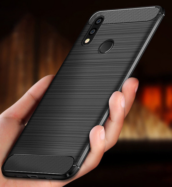 Gel etui Carbon črni neprosojni za Huawei P20 Lite - mobiline.si